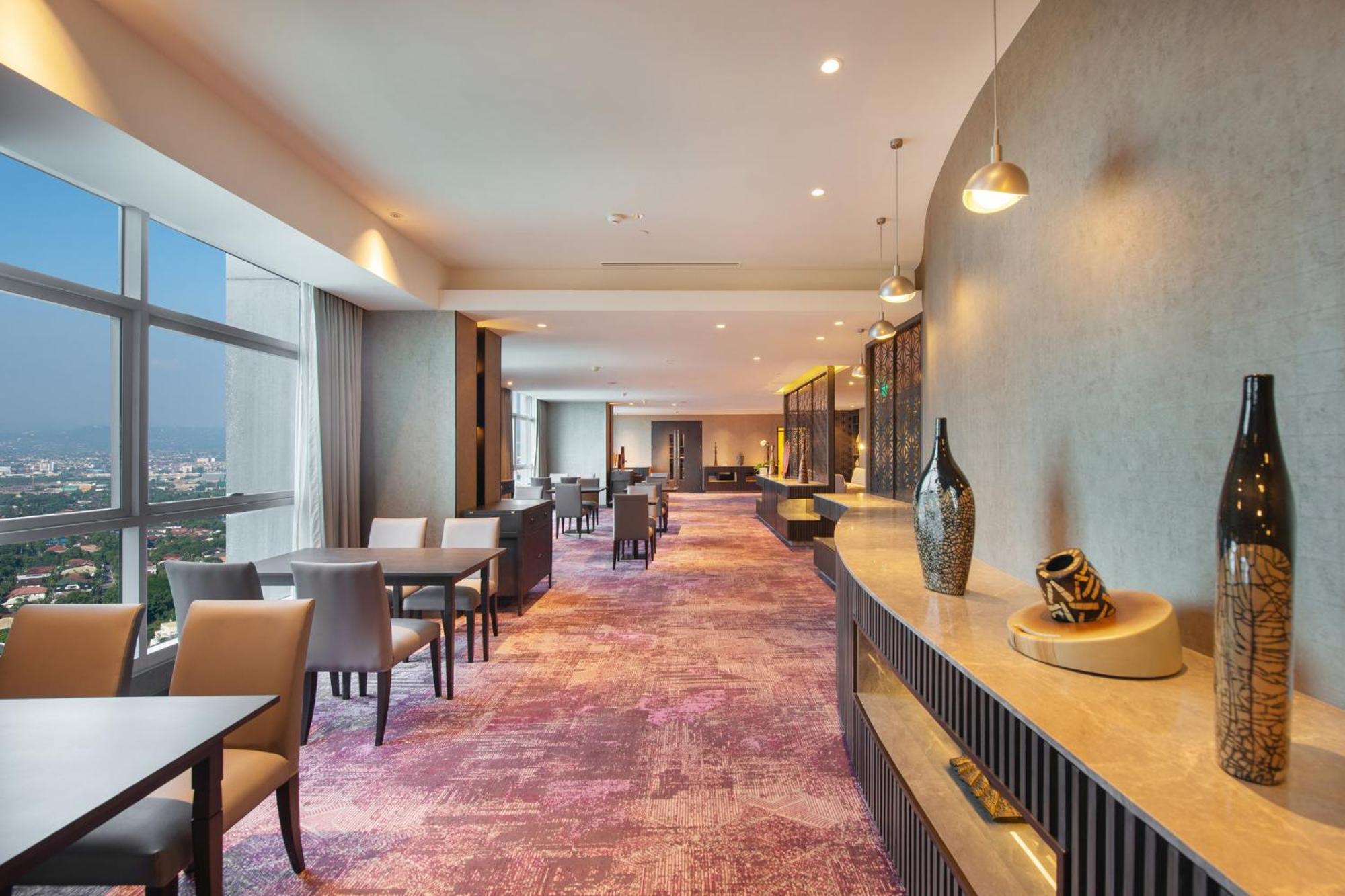 Crowne Plaza Manila Galleria By Ihg Pasig City Luaran gambar