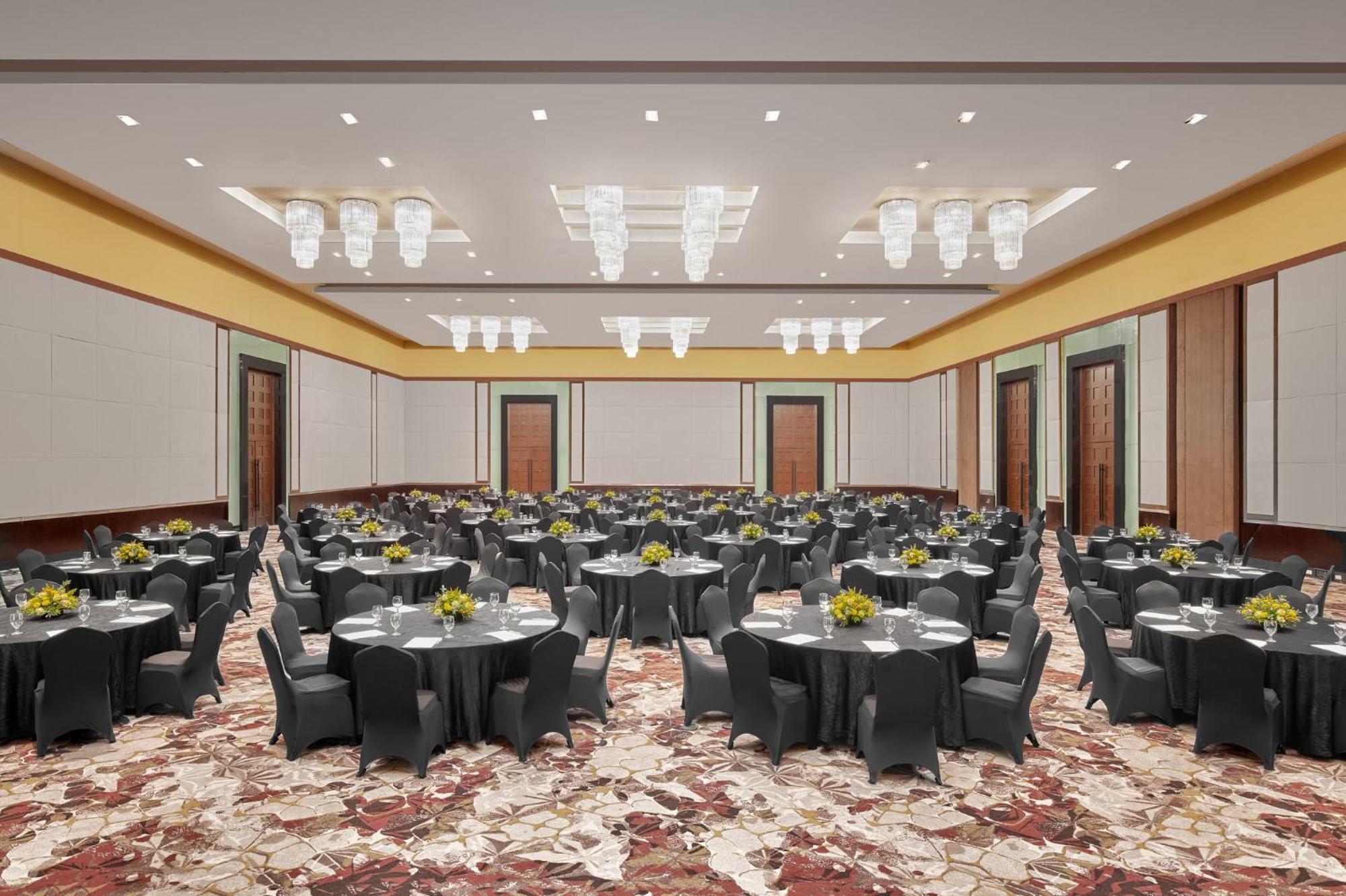Crowne Plaza Manila Galleria By Ihg Pasig City Luaran gambar