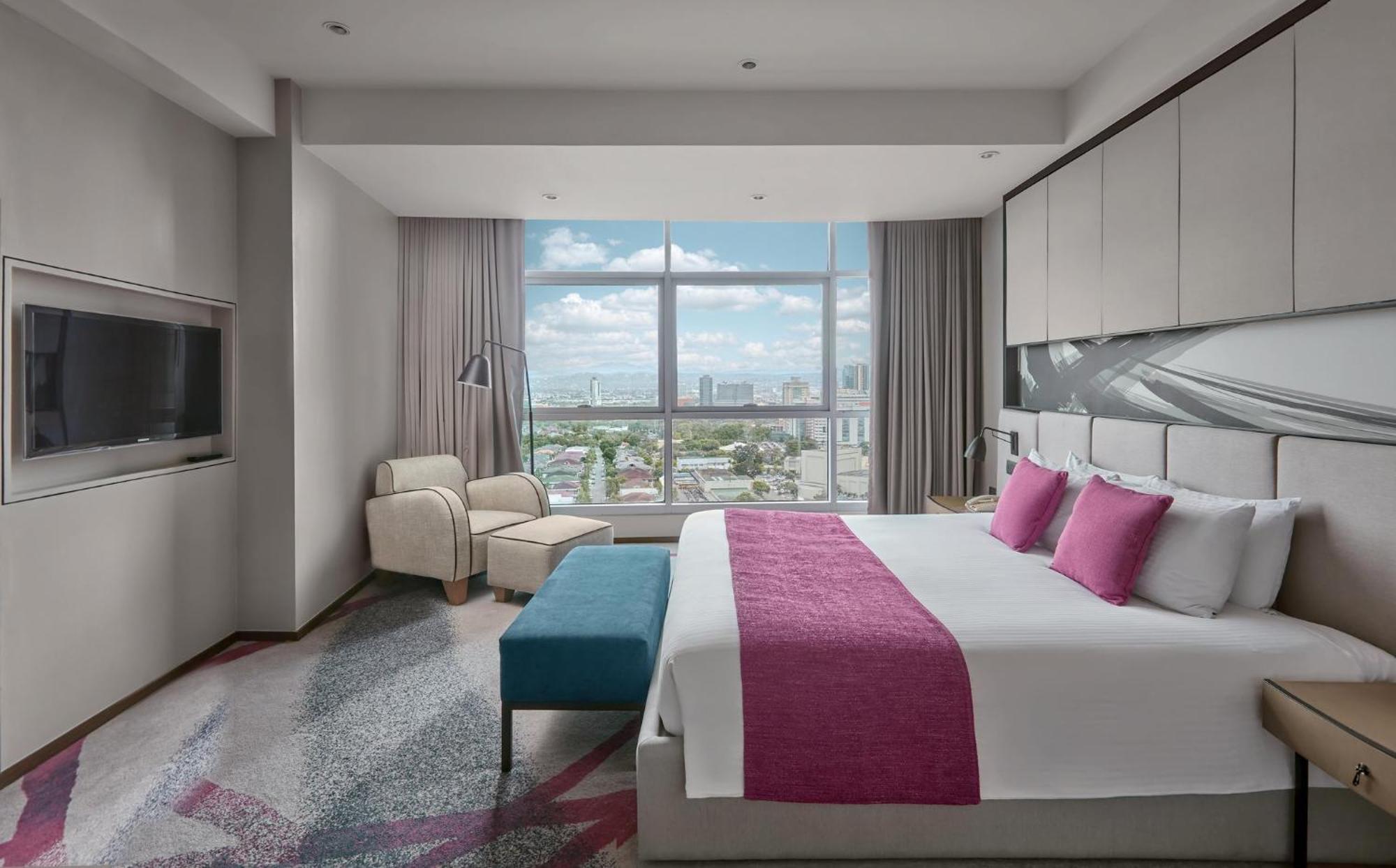Crowne Plaza Manila Galleria By Ihg Pasig City Luaran gambar